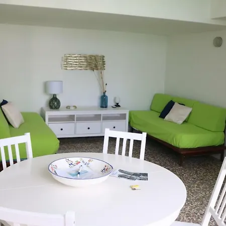 Casa Sunrise בית נופש אנה קאפרי